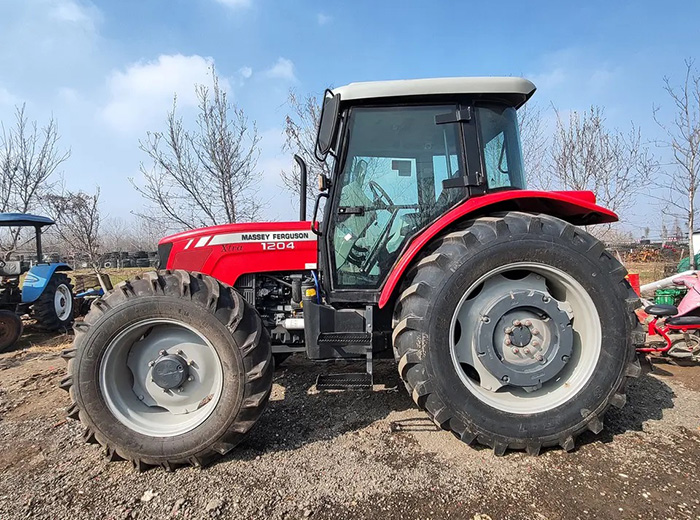 Massey Ferguson MF1204 Xtra 120HP  Tractor