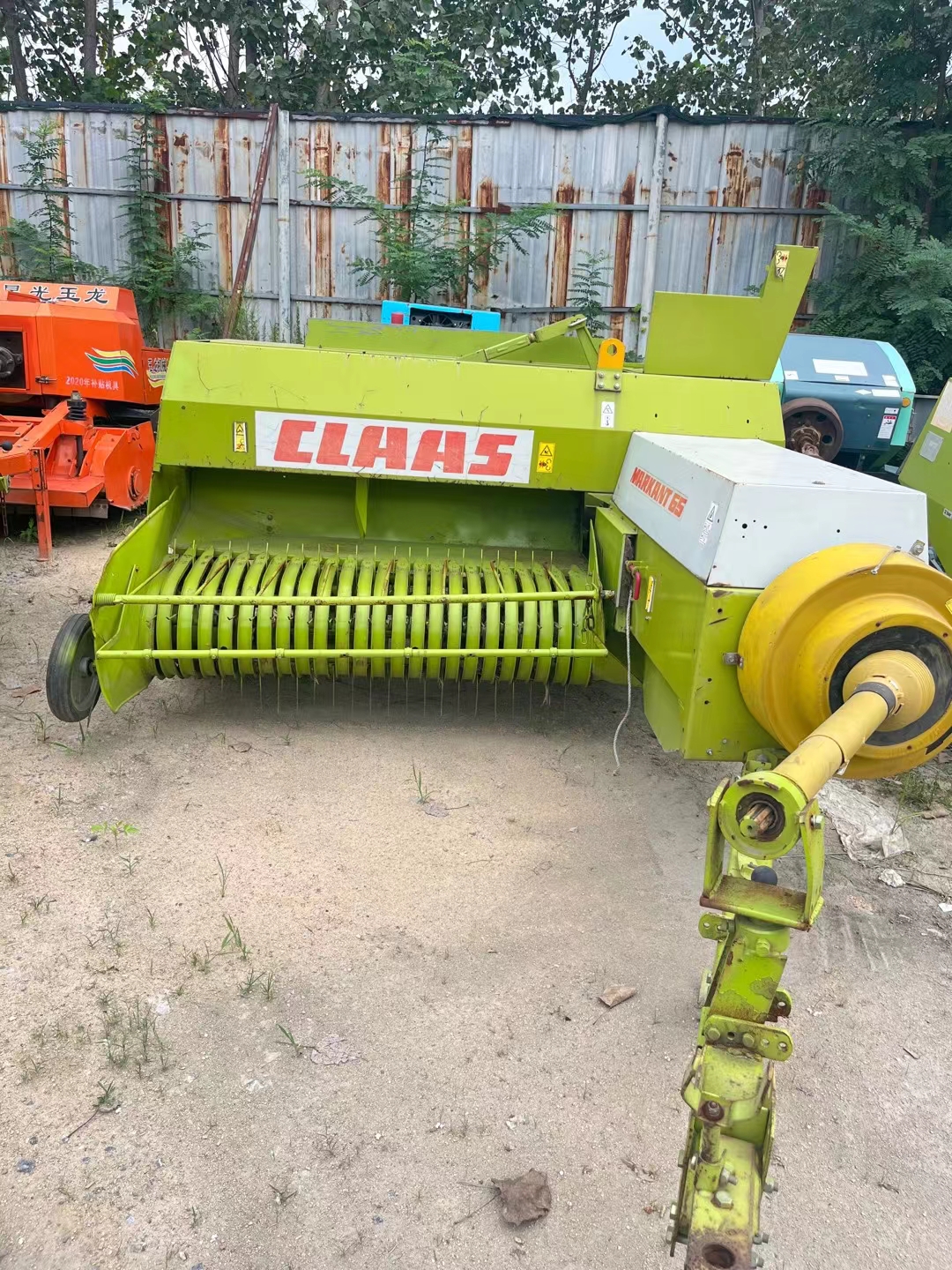 CLAAS MARKANT 55 AND 65 USED HAY BALER FOR SALE